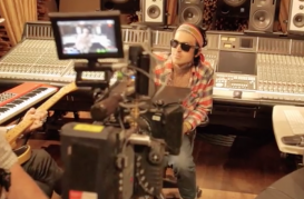 Видео со съемок клипа Yelawolf — «Whiskey In A Bottle»